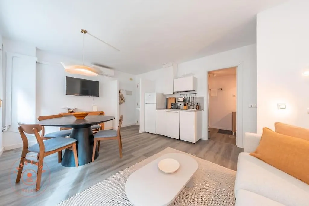 Apartment In Pedregalejo Near The Beach! - Tcm Malaga