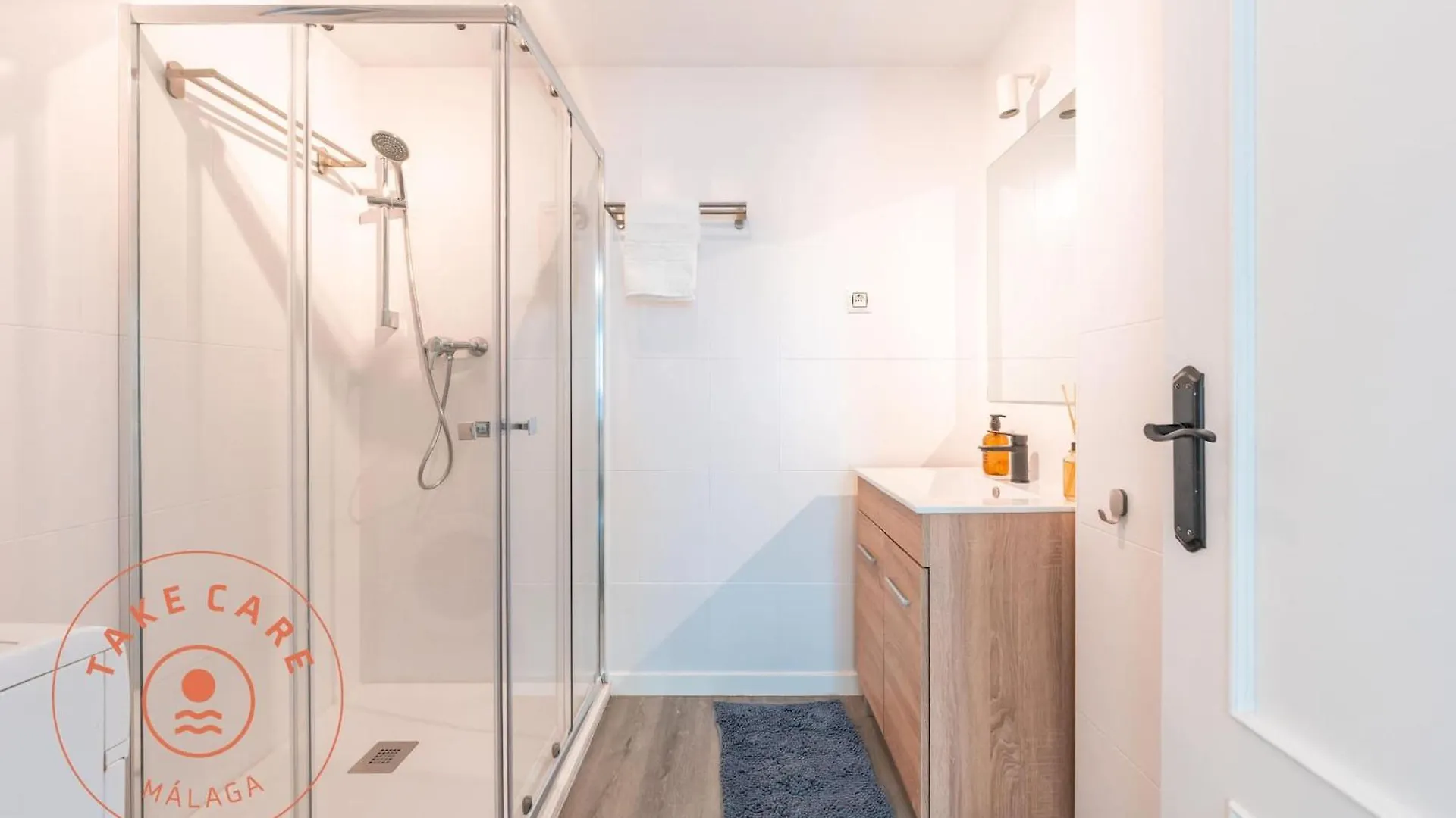 Apartment In Pedregalejo Near The Beach! - Tcm Málaga 0*,