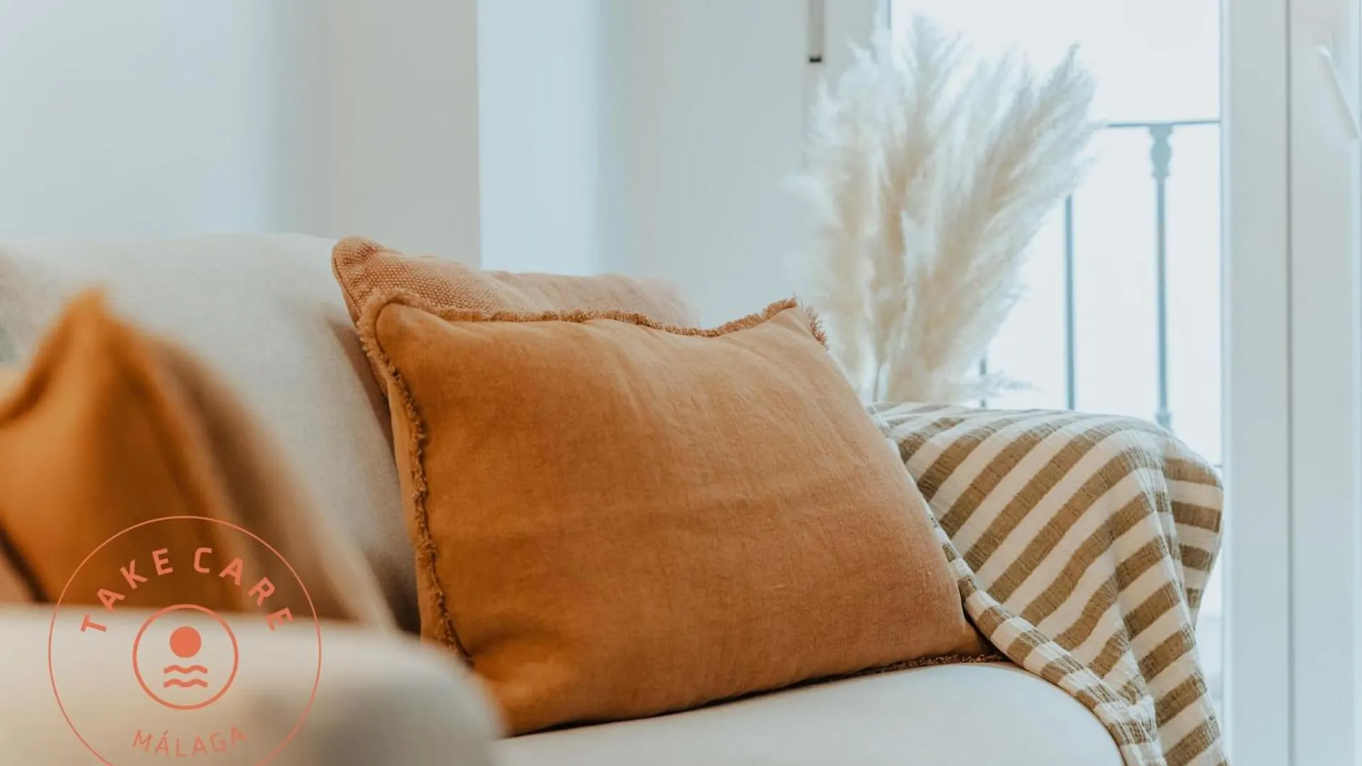 Apartment In Pedregalejo Near The Beach! - Tcm مالقة